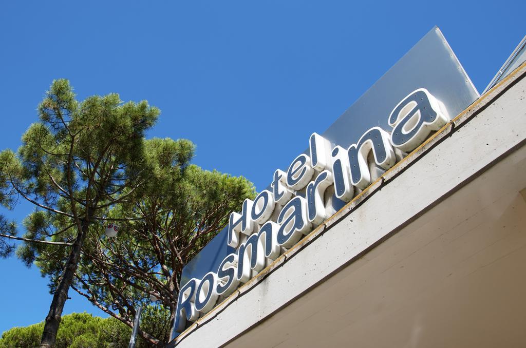 מרינה די גרוסטו Hotel Rosmarina מראה חיצוני תמונה